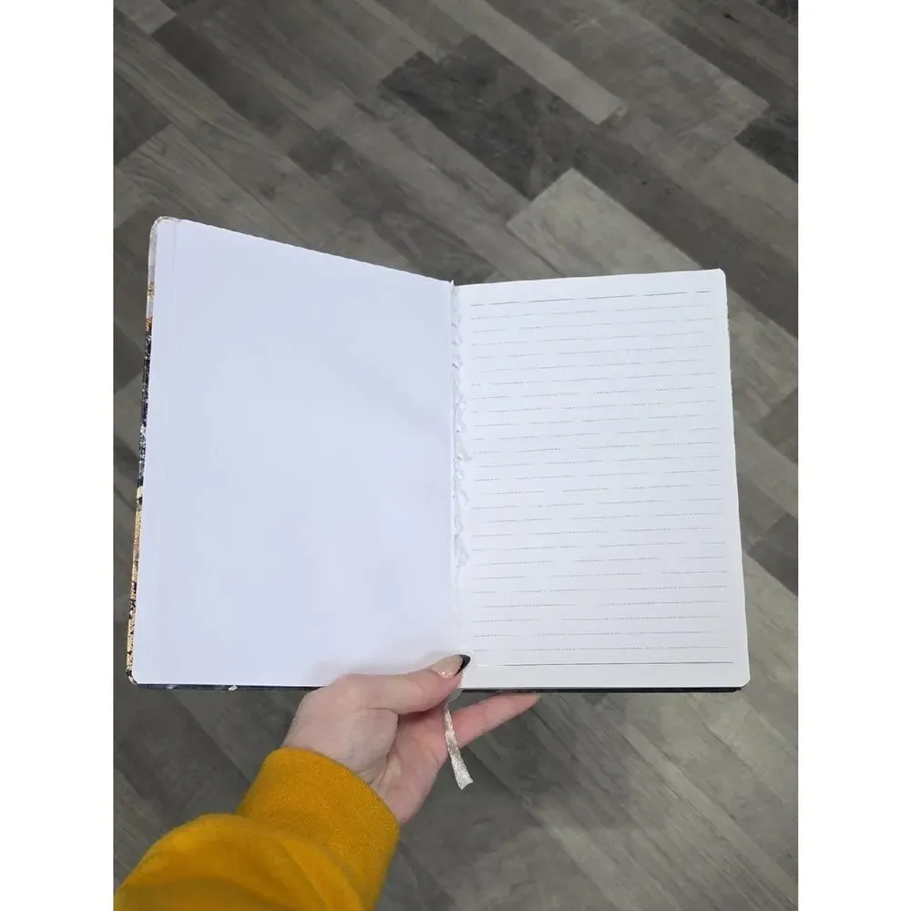 N/A stylish hardcover